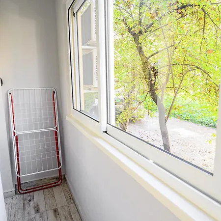 Апартамент Cozy And Stylish 2 *