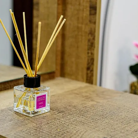 Апартамент Cozy And Stylish 2 *