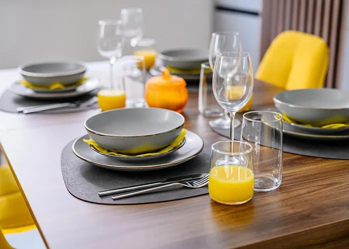 Cozy And Stylish 2 * סטרה זגורה