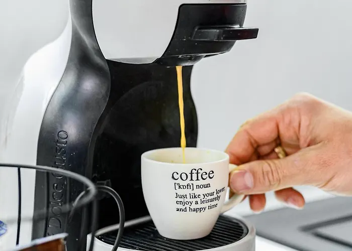 Cozy And Stylish 2 דירה סטרה זגורה